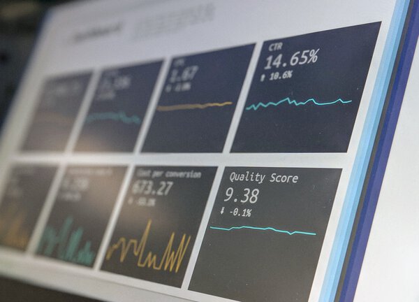 image from Benchmark Websites: Track Competitors Performance Using Google Sheets